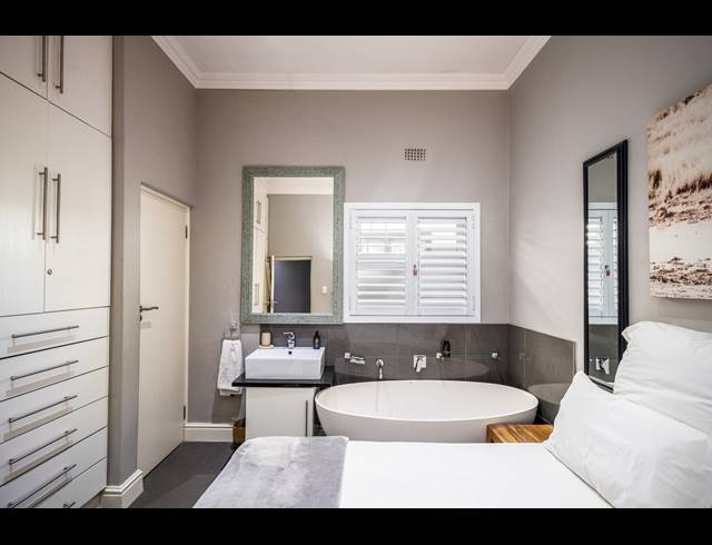2 BEDROOM SEMI DETACHED FOR SALE IN HARFIELD VILLAGE
